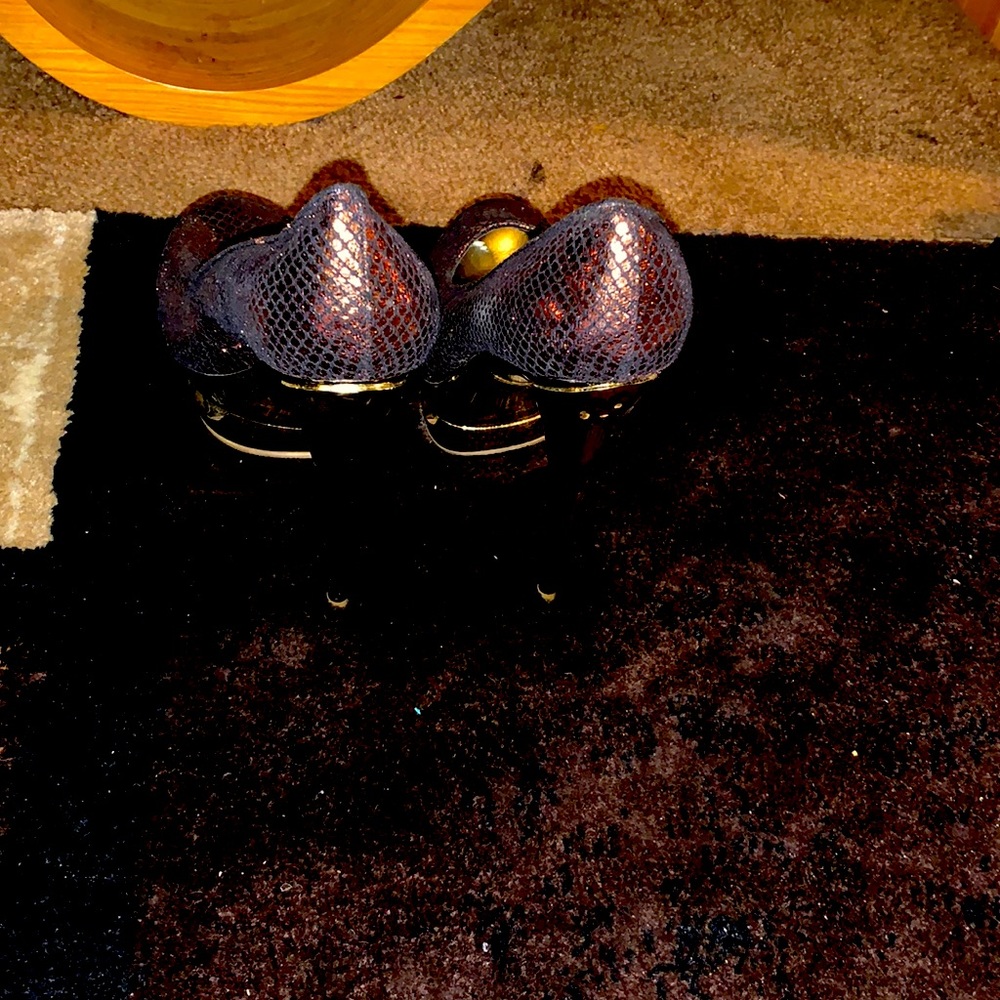 Brown & gold platforms